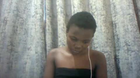 Snapshot of tina2030_1 chatting on 28, 6, 2026 tee online show from 28, 6, 2026