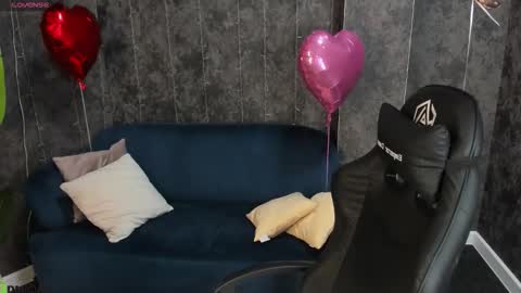 Stella online show from 12, 2, 2026