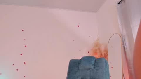 T I N A online show from 16, 9, 2025