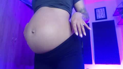 Snapshot of tina_wild_ chatting on 24, 6, 2026 Tina Wild online show from 24, 6, 2026