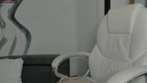 Tina  online show from 11, 3, 2025