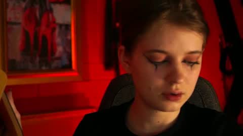 Tina Davil online show from 28, 7, 2026