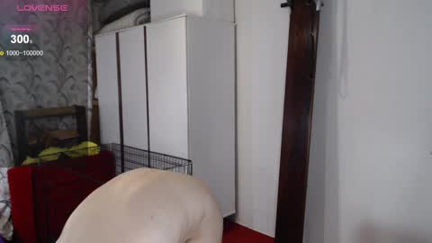 Snapshot of tinaflower chatting on 11, 12, 2024 TinaFlower online show from 11, 12, 2024