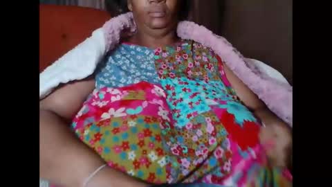 tinagiant online show from 23, 4, 2026