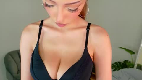 Tina online show from 28, 7, 2026