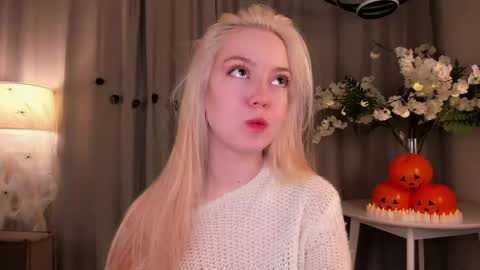 Annie online show from 31, 10, 2025