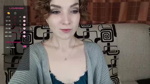 Snapshot of tinawincee chatting on 15, 11, 2025 Tina online show from 15, 11, 2025