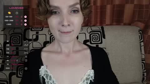 Snapshot of tinawincee chatting on 18, 6, 2026 Tina online show from 18, 6, 2026