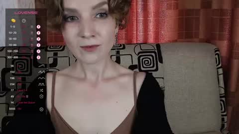 Snapshot of tinawincee chatting on 19, 6, 2026 Tina online show from 19, 6, 2026