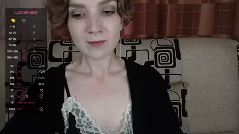 Snapshot of tinawincee chatting on 27, 6, 2026 Tina online show from 27, 6, 2026