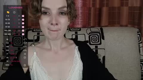 Snapshot of tinawincee chatting on 18, 7, 2026 Tina online show from 18, 7, 2026