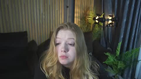 TinkerrBelll online show from 21, 4, 2026