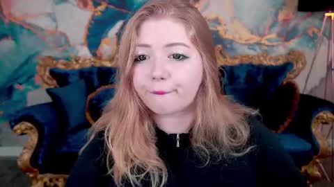 TinkerrBelll online show from 26, 7, 2026