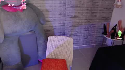 Tinna Goddess online show from 11, 2, 2026