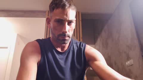 tinoclandestino online show from 5, 1, 2025