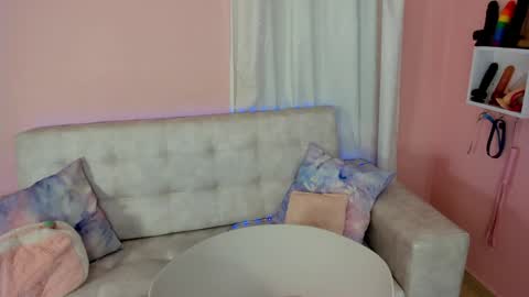 tiny_cora online show from 5, 2, 2025