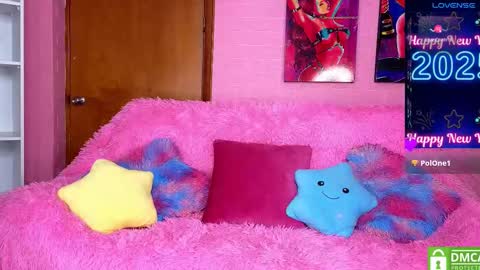 Snapshot of tiny_vixen_ chatting on 17, 1, 2025 tiny_vixen_ online show from 17, 1, 2025