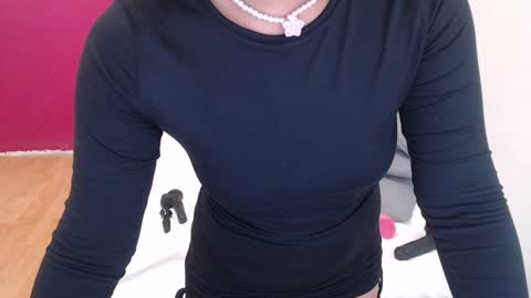 Snapshot of tiny_whore18 chatting on 7, 12, 2024 tiny_whore18 online show from 7, 12, 2024