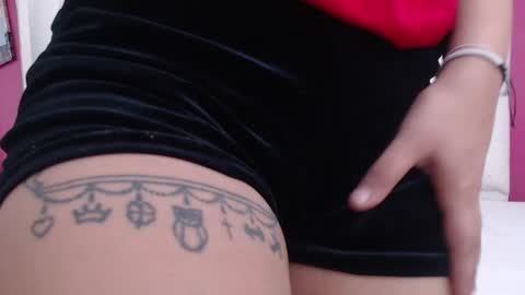 Snapshot of tiny_whore18 chatting on 31, 12, 2024 tiny_whore18 online show from 31, 12, 2024