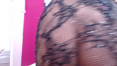 Snapshot of tiny_whore18 chatting on 16, 1, 2025 tiny_whore18 online show from 16, 1, 2025