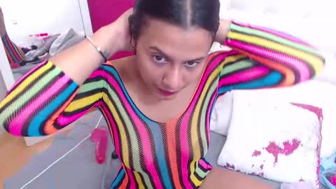 Snapshot of tiny_whore18 chatting on 19, 2, 2025 tiny_whore18 online show from 19, 2, 2025