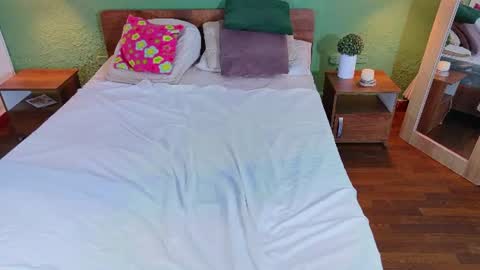 tiny_whore18 online show from 14, 6, 2026
