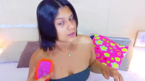 tiny_whore18 online show from 9, 7, 2026
