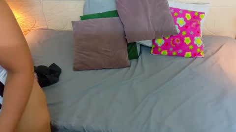tiny_whore18 online show from 4, 8, 2026