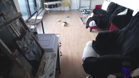 Snapshot of tinykylie chatting on 14, 2, 2025 stage Kylie Sinner brand CLITBAIT online show from 14, 2, 2025