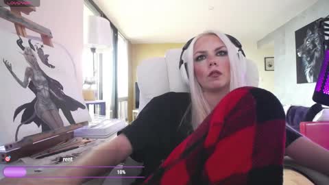 stage Kylie Sinner  brand CLITBAIT online show from 3, 4, 2026