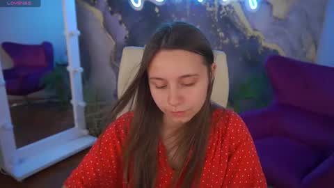 tinynataliee online show from 9, 7, 2026