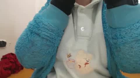 tinyslut66 online show from 18, 12, 2025