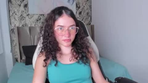 Snapshot of tinysophi chatting on 2, 7, 2026 tinysophi online show from 2, 7, 2026