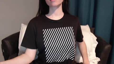 Snapshot of tinyytina chatting on 20, 12, 2024 TinyyTina online show from 20, 12, 2024