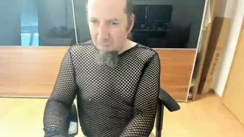 Tirolerboy27 online show from 25, 6, 2026