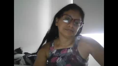 Ester online show from 12, 2, 2025