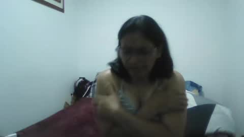 Ester online show from 31, 10, 2025