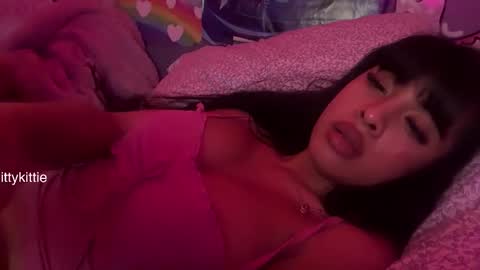 Snapshot of tittykittie chatting on 18, 1, 2026 HOTTIE4U online show from 18, 1, 2026