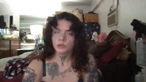 Snapshot of titzntattz chatting on 6, 1, 2026 formerly bigtittygothwhore online show from 6, 1, 2026