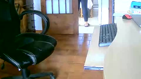 Snapshot of tobikoyuzu chatting on 11, 2, 2025 Tobiko online show from 11, 2, 2025