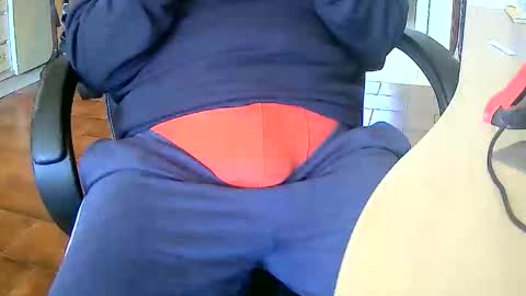 Snapshot of tobikoyuzu chatting on 8, 1, 2026 Tobiko online show from 8, 1, 2026