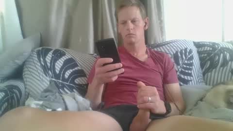 Kiwiboy online show from 8, 12, 2024