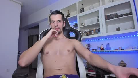 Snapshot of toddclaytonn chatting on 19, 1, 2025 Todd online show from 19, 1, 2025