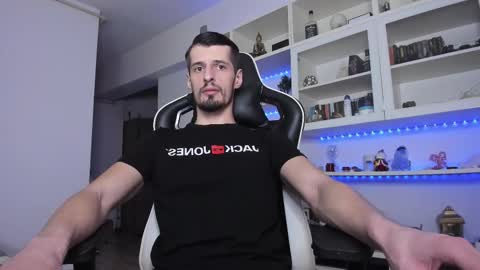 Snapshot of toddclaytonn chatting on 25, 2, 2025 Todd online show from 25, 2, 2025