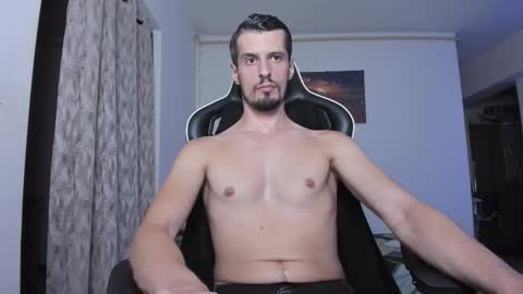 Snapshot of toddclaytonn chatting on 14, 9, 2025 Todd online show from 14, 9, 2025