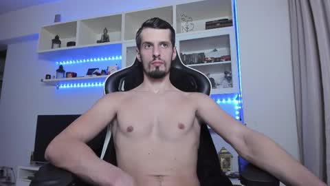 Snapshot of toddclaytonn chatting on 31, 10, 2025 Todd online show from 31, 10, 2025