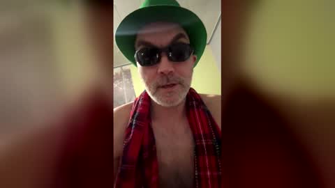 Snapshot of toddpascoe77 chatting on 1, 3, 2026 toddpascoe77 online show from 1, 3, 2026