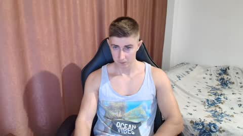 Snapshot of todhorny987 chatting on 22, 1, 2025 todhorny987 online show from 22, 1, 2025