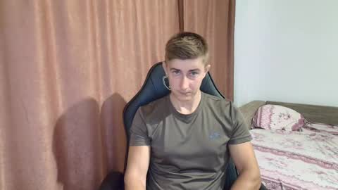 Snapshot of todhorny987 chatting on 20, 2, 2025 todhorny987 online show from 20, 2, 2025