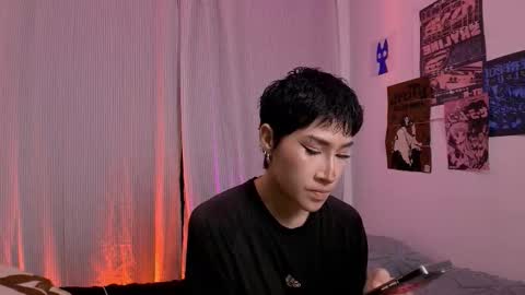 Snapshot of tokyo_blues chatting on 13, 1, 2026 Halsey Sofii online show from 13, 1, 2026